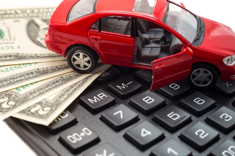 How the economy affects what you pay for auto insurance