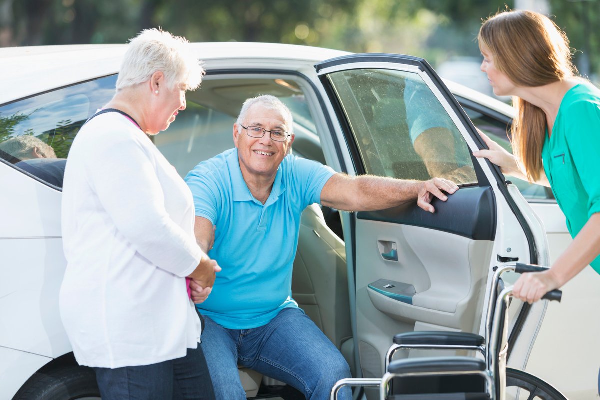 Long-term care insurance and other transportation options help seniors stay mobile